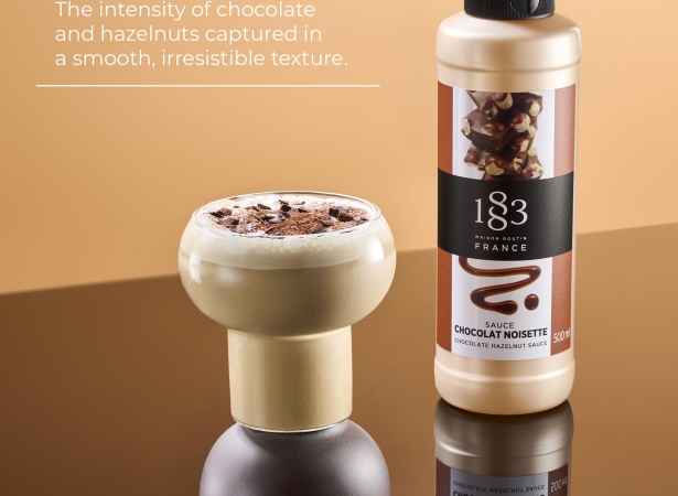 Sốt Chocolate Hạt Phỉ 1883: Giải Pháp "Cứu Cánh" Cho Menu Mùa Cao Điểm – Hàng Luôn Sẵn Kho
